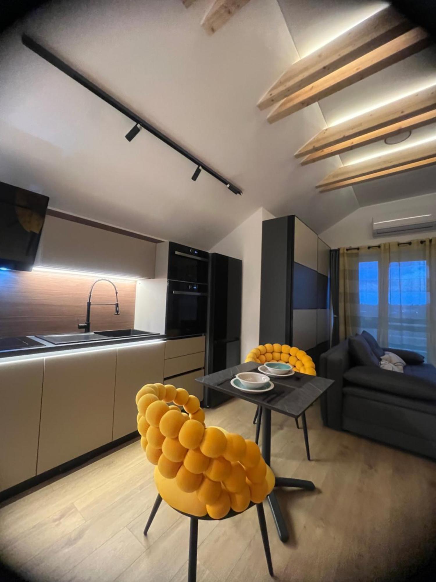 Nova Luxury Design Ξενοδοχείο Jezdovec Εξωτερικό φωτογραφία