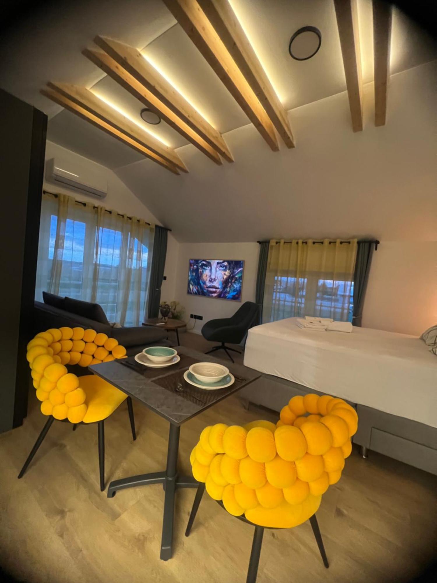 Nova Luxury Design Ξενοδοχείο Jezdovec Εξωτερικό φωτογραφία