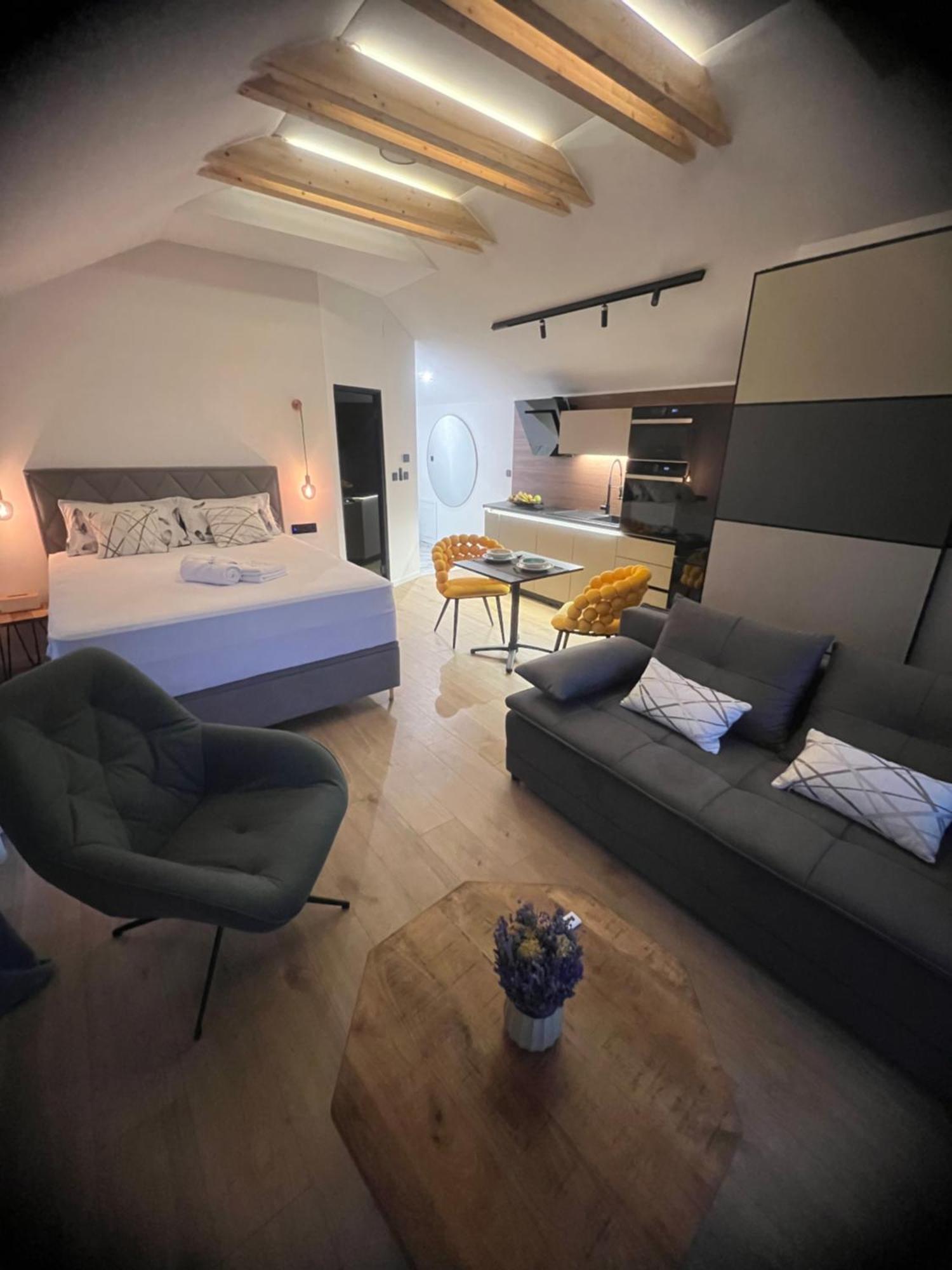 Nova Luxury Design Ξενοδοχείο Jezdovec Εξωτερικό φωτογραφία